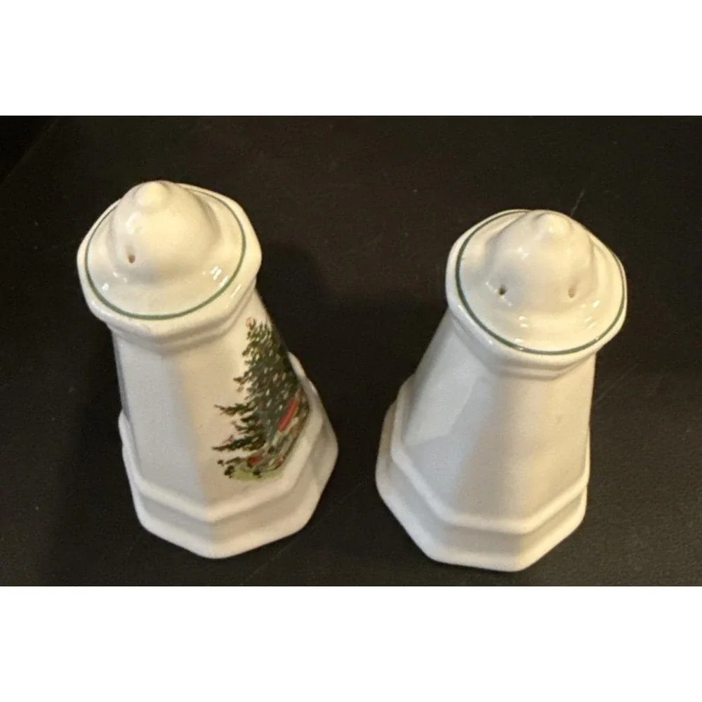 Pfaltzgraff Holiday Tall‎ Salt Pepper Shakers Christmas Heritage Tree Vintage